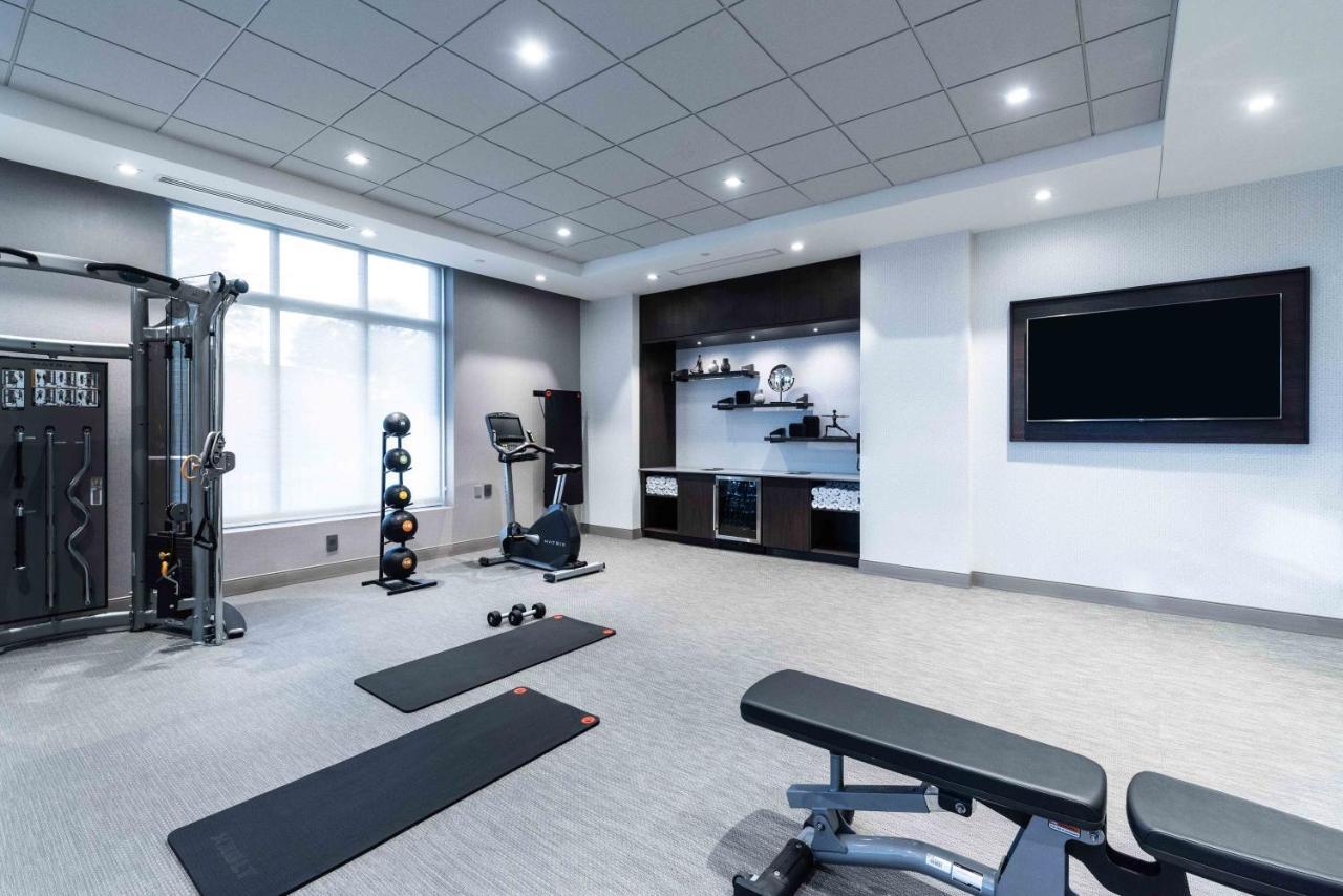 Staybridge Suites - Quincy By Ihg Bagian luar foto