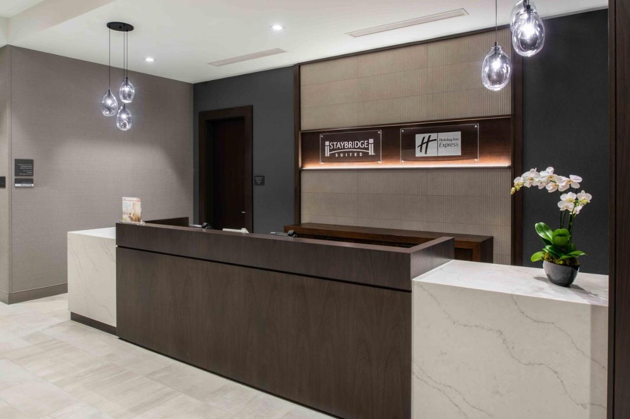 Staybridge Suites - Quincy By Ihg Bagian luar foto